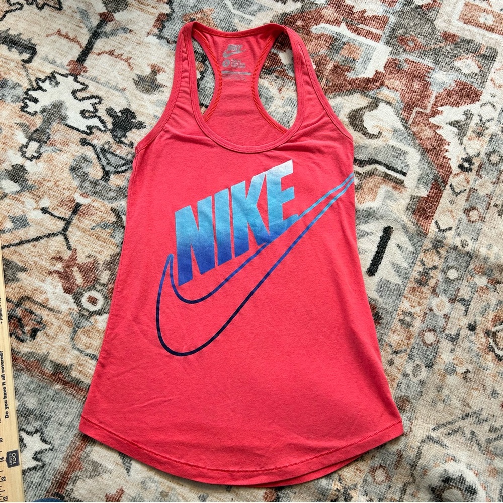 Nike Women's pink Racerback